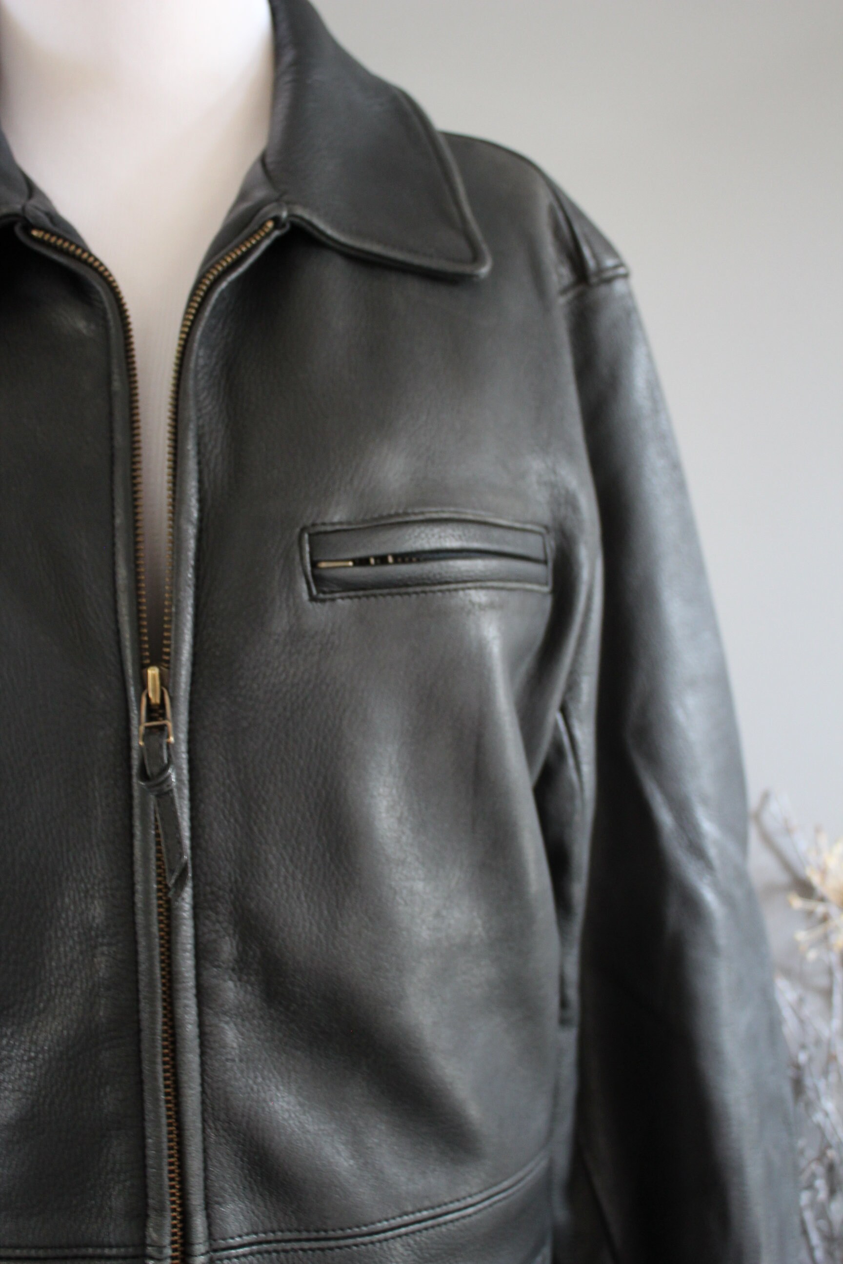 Vintage Roots Black Leather Jacket Made in Canada Genuine Leather Coat 90s 80s Leather Parka Size L Unisex Vintage O250A