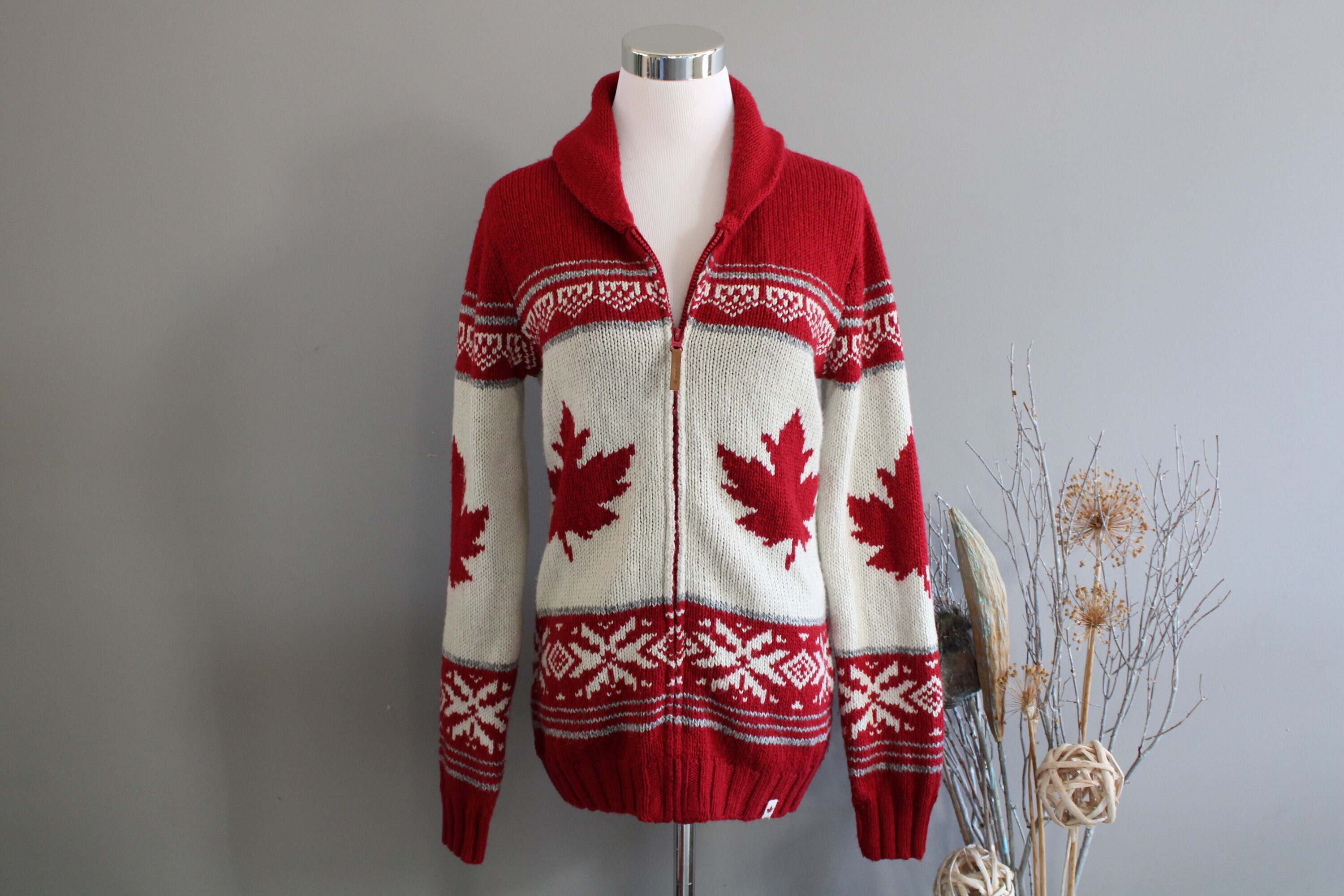 Maple Cardi in Light Grey Maple Cardi in Light Grey