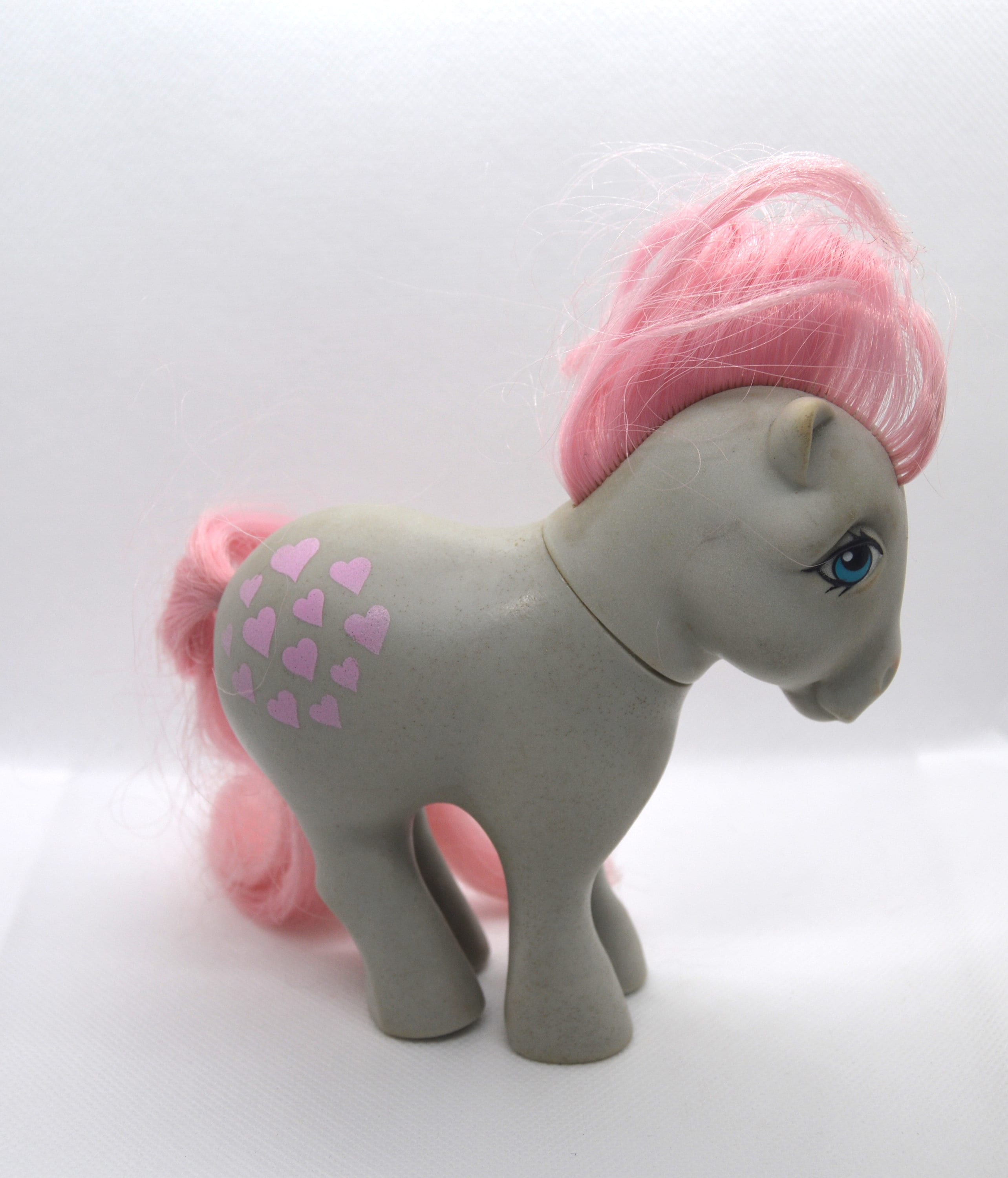 My Little Pony G1 Snuzzle Vintage 1982 Gray Pink Heart Cutie
