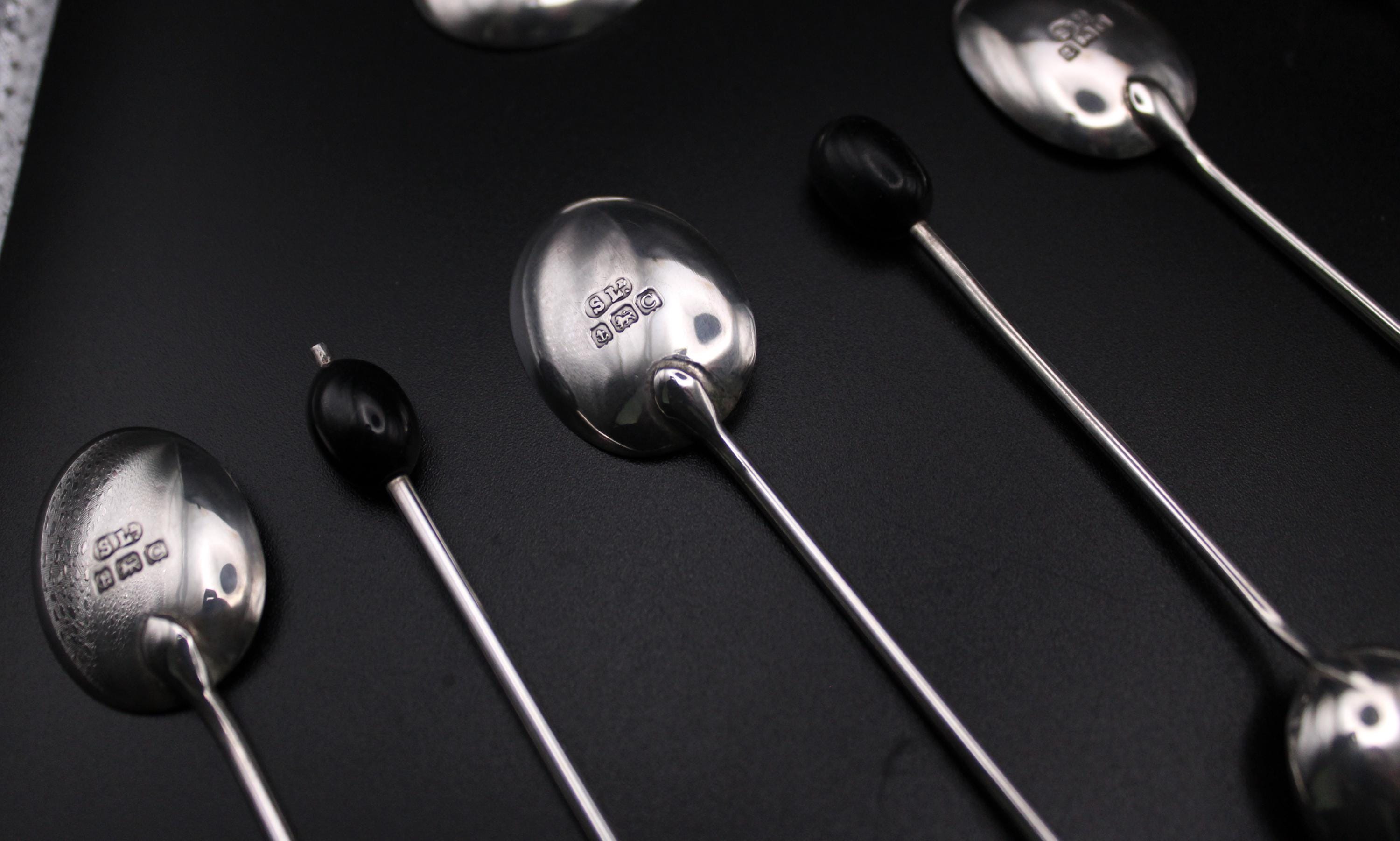 アンティーク 1902年 バーミンガム ソリッドシルバー コーヒービーン