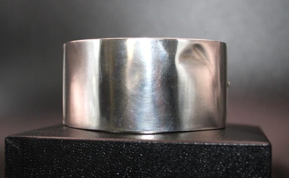 Antique Victorian Solid Silver Wide Hinged Bangle… - image 4