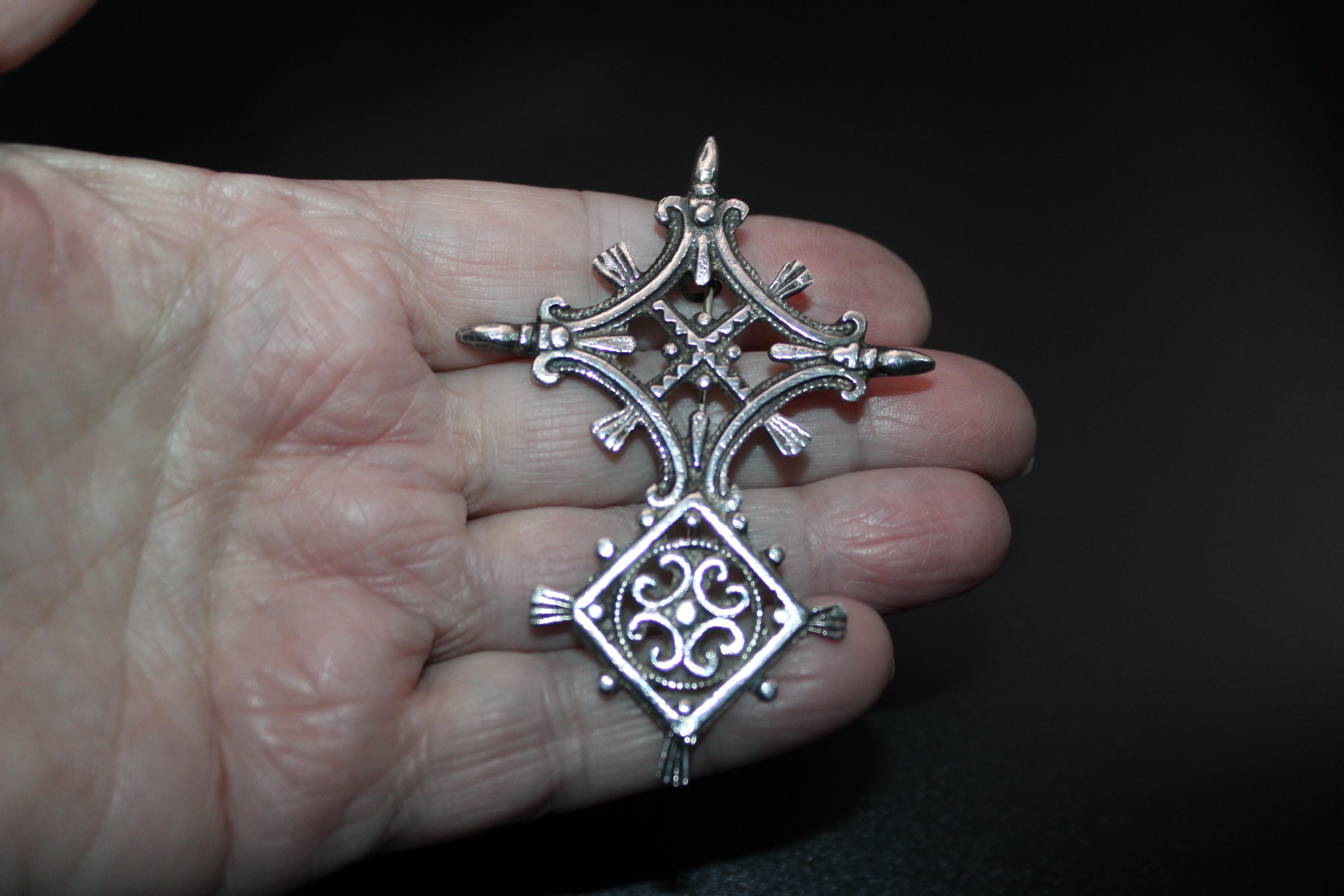 Broche Ancienne Croix Du Sud Touareg Berbère En Argent Massif - Occasion