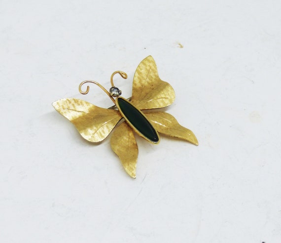 Pretty And Stylish Vintage 1960s Gold Plated Faux… - image 2