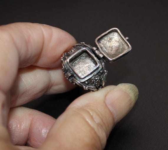 Solid Silver Poison Ring with Marcasites – Secret… - image 6