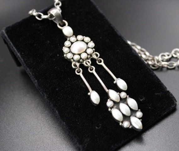 A Beautiful Antique Solid Silver Long Dangling Pe… - image 1