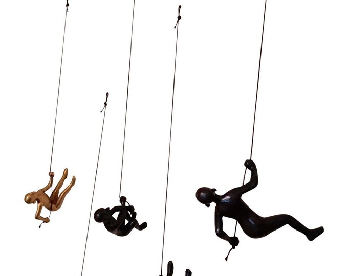 SET of 2 Climbing Men Metal Wall Sculpture Wall Decor Metal Etsy Israel