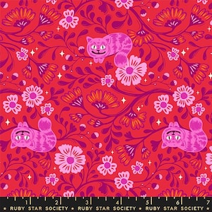 Bonjour Alice « Cheshire » en Ruby de Ruby Star Society Fabric