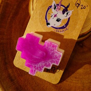 Epoxy Resin Pixel Heart Pin | Purple + White Art Charm | 8-Bit Video Game Accessory 3D