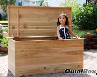 Outdoor Cedar Storage Benches | Cedar Chest For Storage | Custom Storage Benches | OmoiBox Visionary Creations