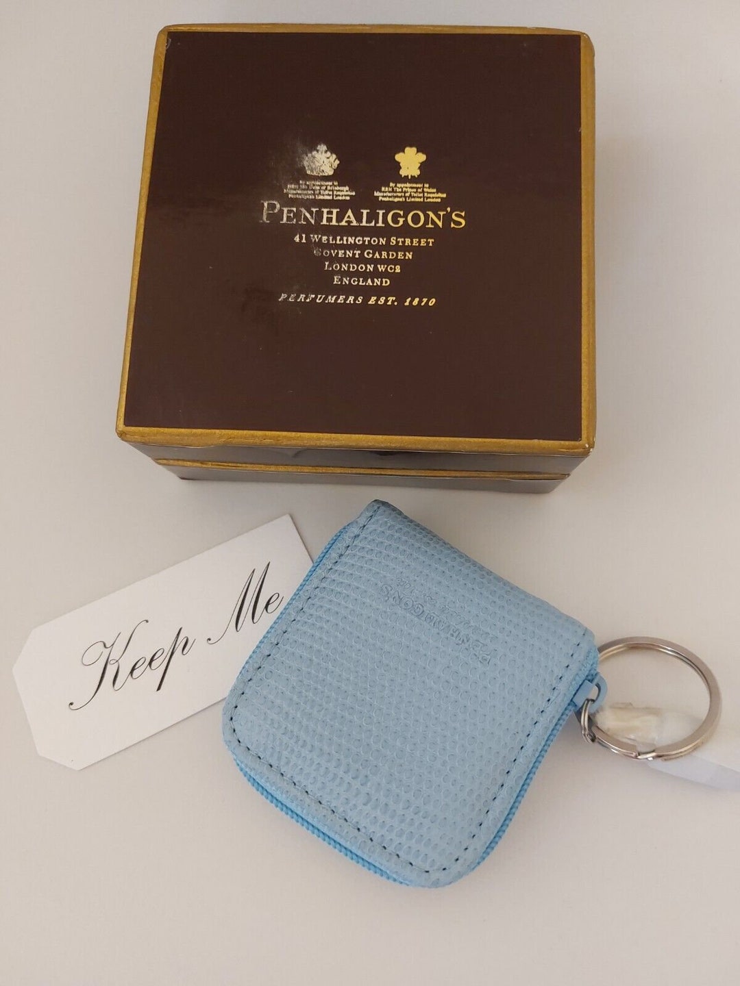 Penhaligon's of London: Leather Coin Purse and Key Ring Light