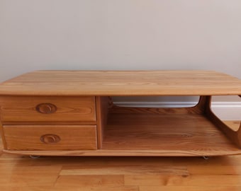 Ercol: Windsor Minerva Coffee Table - Model 844 - Light Elm - Made in England - Super Condition