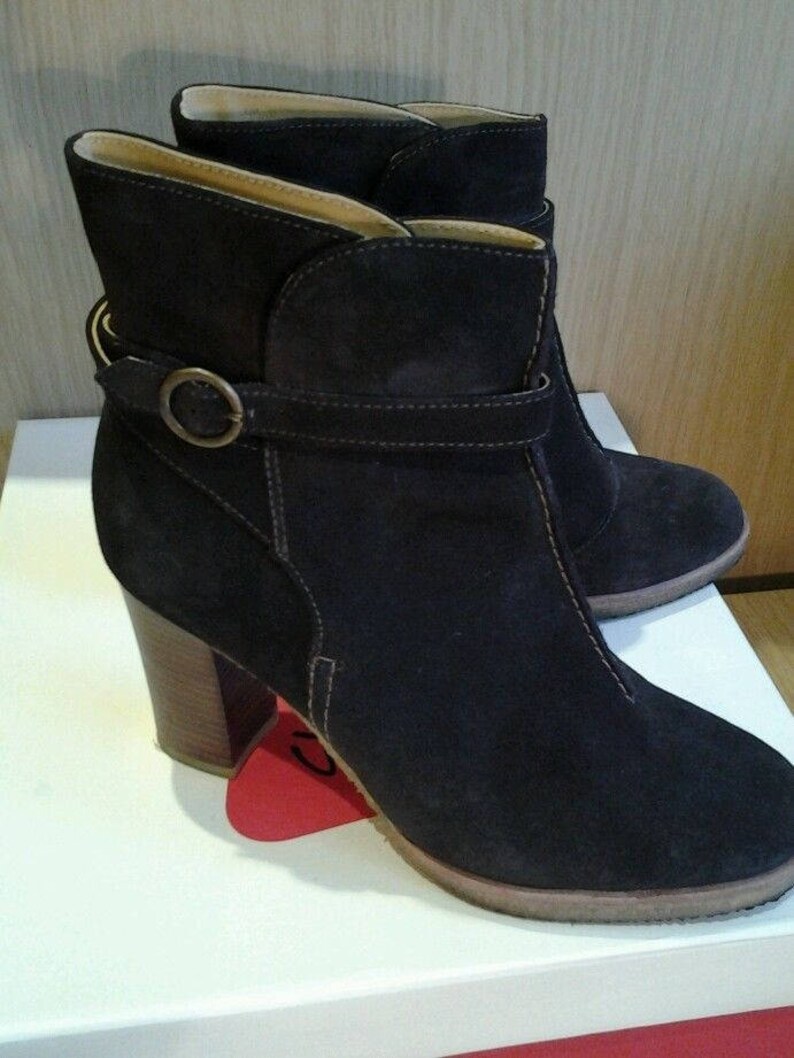 clarks brown ankle boot