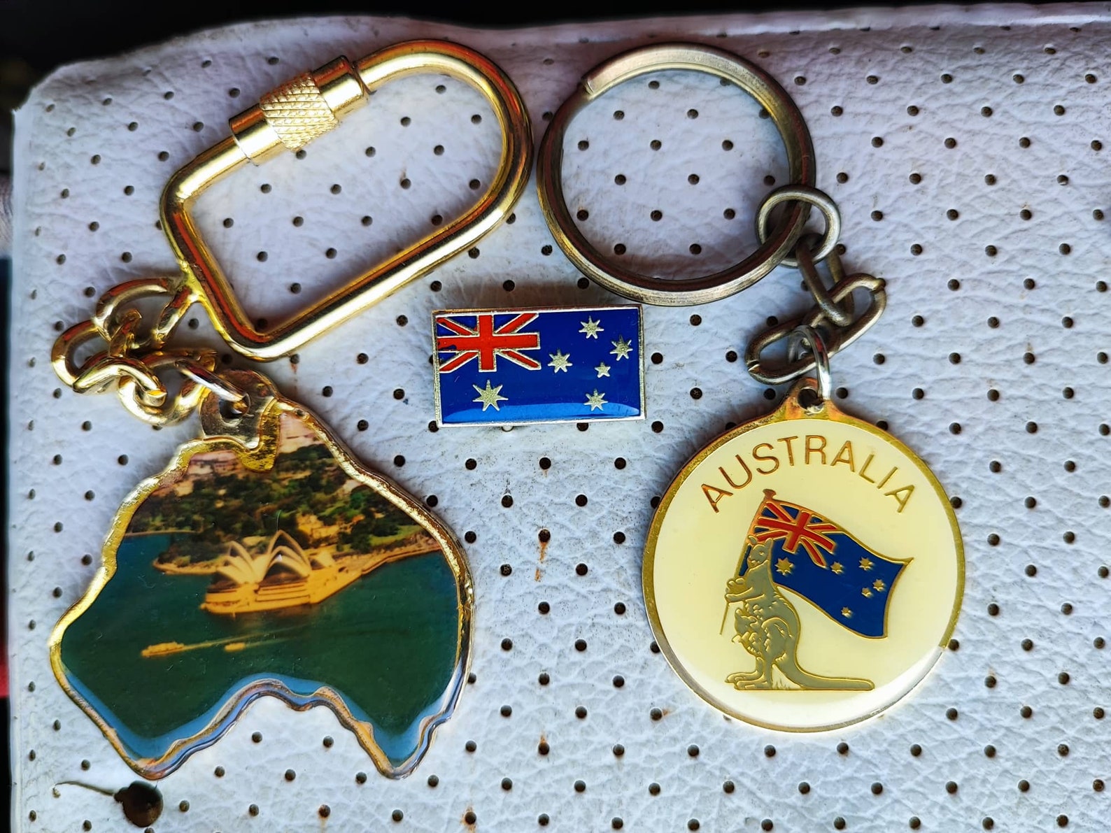 Australia Keychains Vintage Collection Australia Flag Enamel Etsy