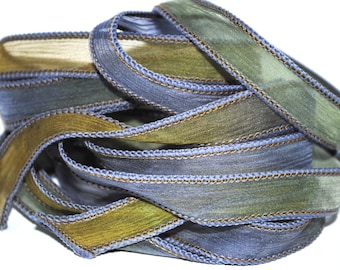 Hand dyed silk ribbon-silk ribbon- crinkle silkwrap- silk wrapbracelet- crinkle crepe-pistache-green-lavender-yellow