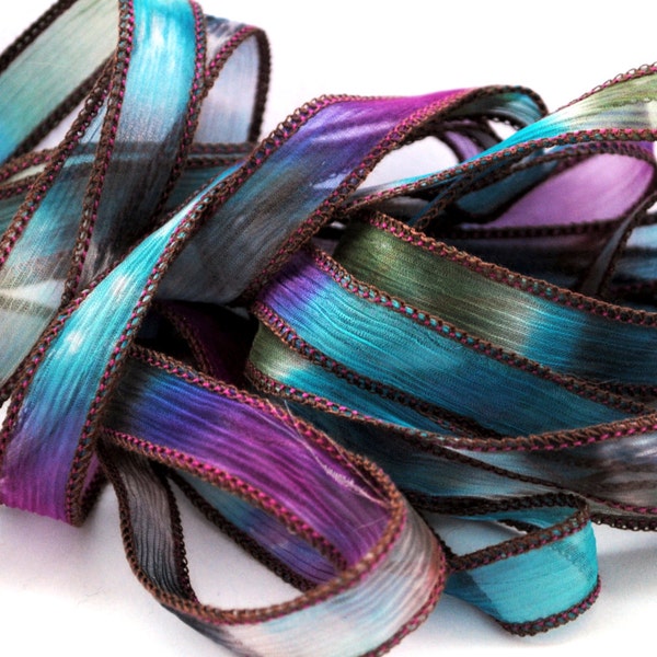 Hand dyed silk ribbon- silk ribbon-crinkle silkwrap- silk wrap bracelet- tie dye-crinkle crepe-ruban de soie-turquoise-green-pink