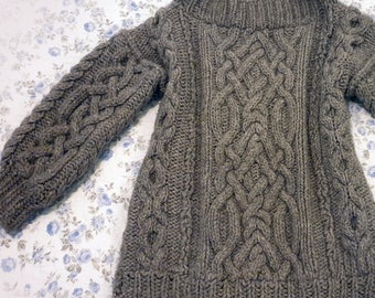 Leichter grobstrick Zopfmuster - anfängerfreundlich, keltische oder wikingerzeitliche Knoten im rustikalen Landhausstil