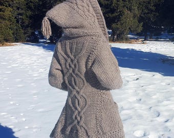 Easy Modular Chunky Cardigan - beginner friendly assembly, Celtic / Viking knots