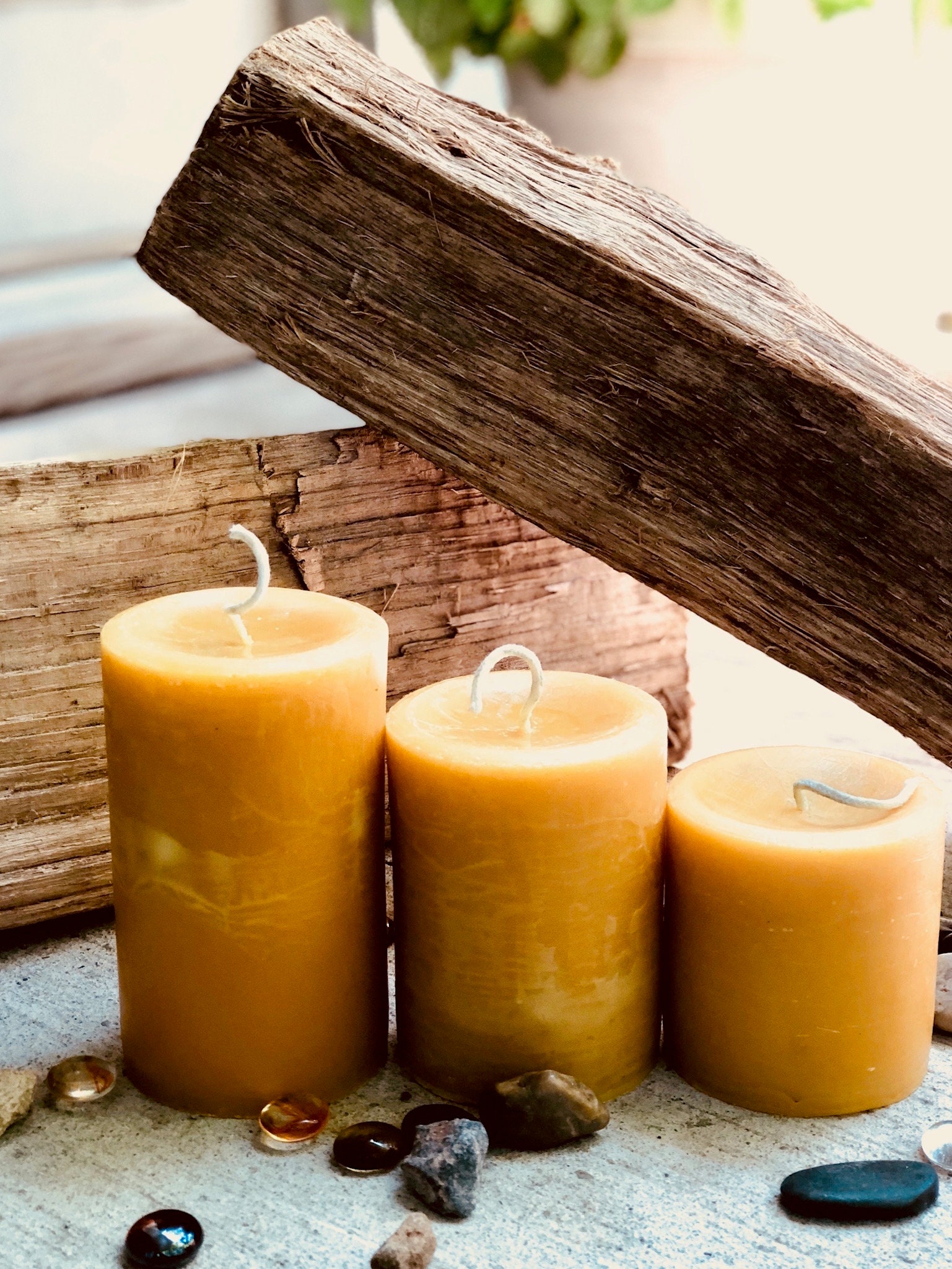 Hope&Need Beeswax Pillar Candles- 3 Pieces (2.8 Inches x 2 Inches) %100 Pure Bees Wax Candles for Home Decoration, Healthy and Natural Honeycomb