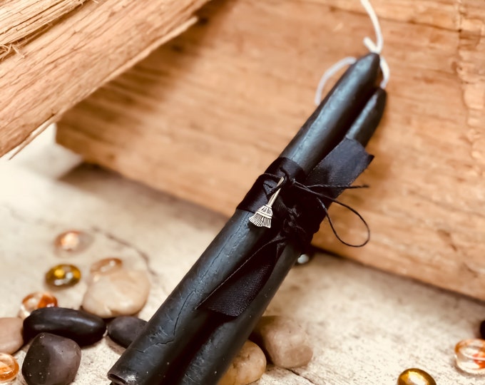 Black Candles-100% Pure Beeswax black taper candles-spell candles-pure beeswax taper cadles-wiccan candles-pagan black candles