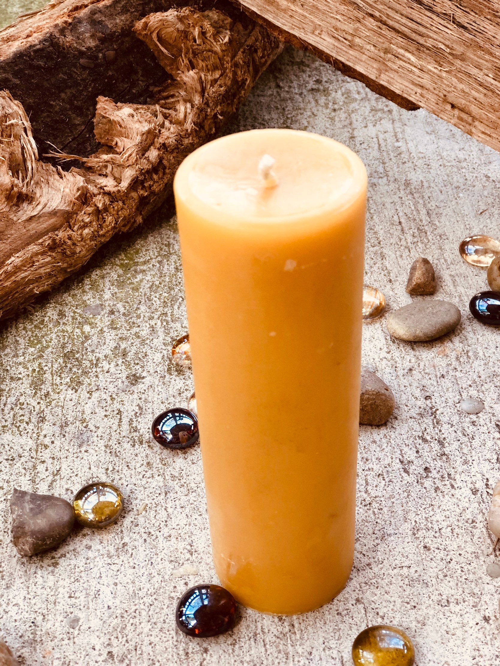 100 pure beeswax candlesset of 2 pure beeswax pillar candles scented
