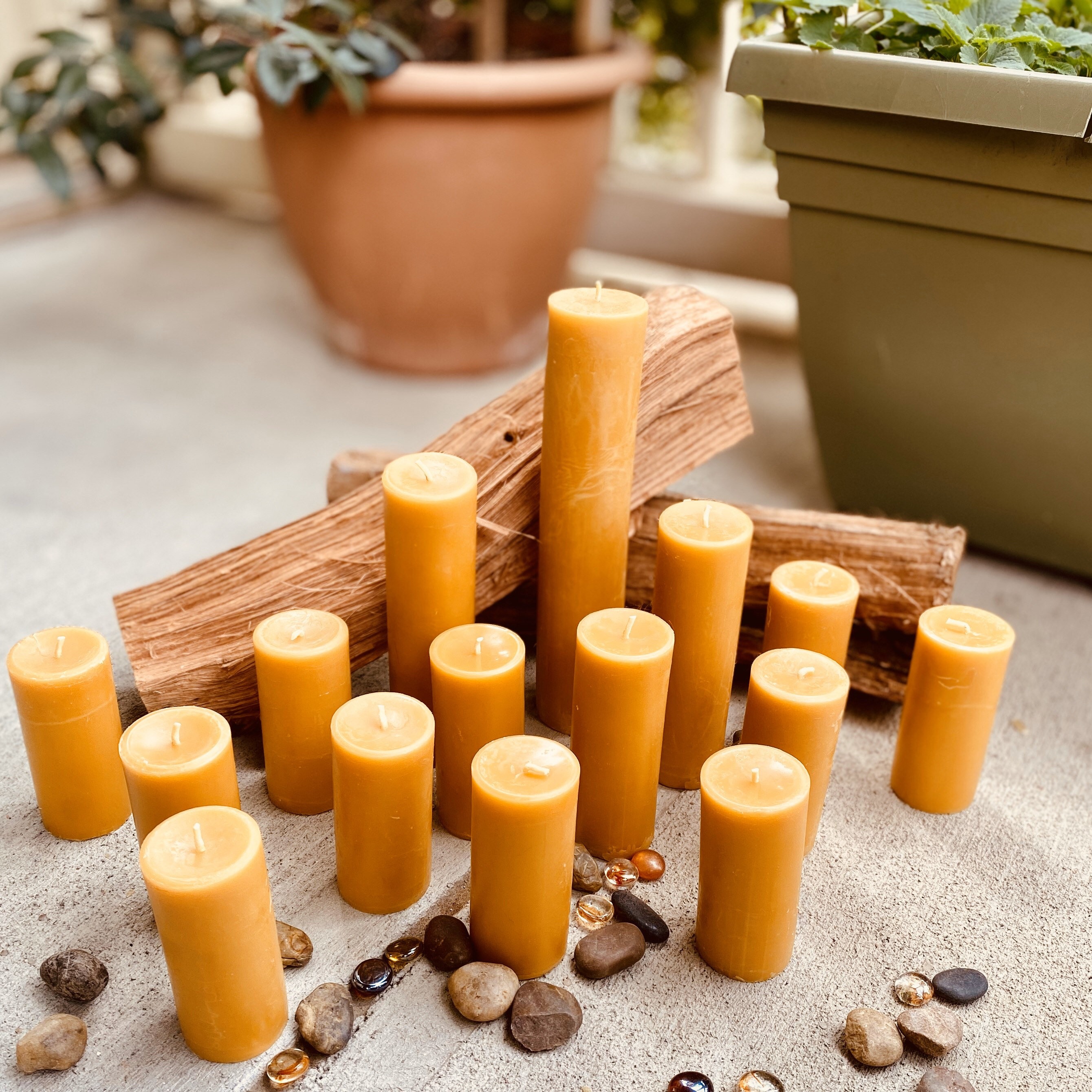 100% Pure Beeswax Candles Handmade 4x3 Inches Round Pillar Natural