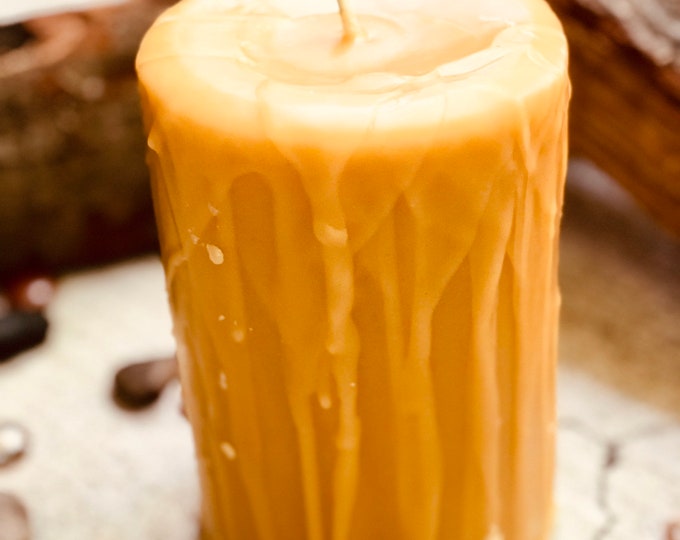 Handmade Beeswax 4inch wide Pillar Candle: Drip Style, Natural Honey Scent