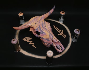 Bull skull decoration wall decoration Real bull head antler horn horn Marbling Bullskull marble decoration Skull Colorful cow skull horns bone Occult