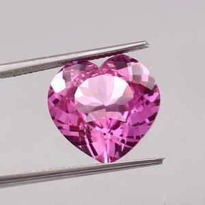 AAA Grade Flawless Ceylon Pink Sapphire Loose Heart Gemstone Cut, Nice Luster Quality Fashion Jewelry & Ring Making Product 14x14 MM