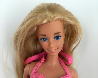 twirly curls barbie