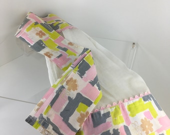 Vintage 1950’s Apron  Sheer with Mid Century Modern Cotton Print and Pink Rick Rack.