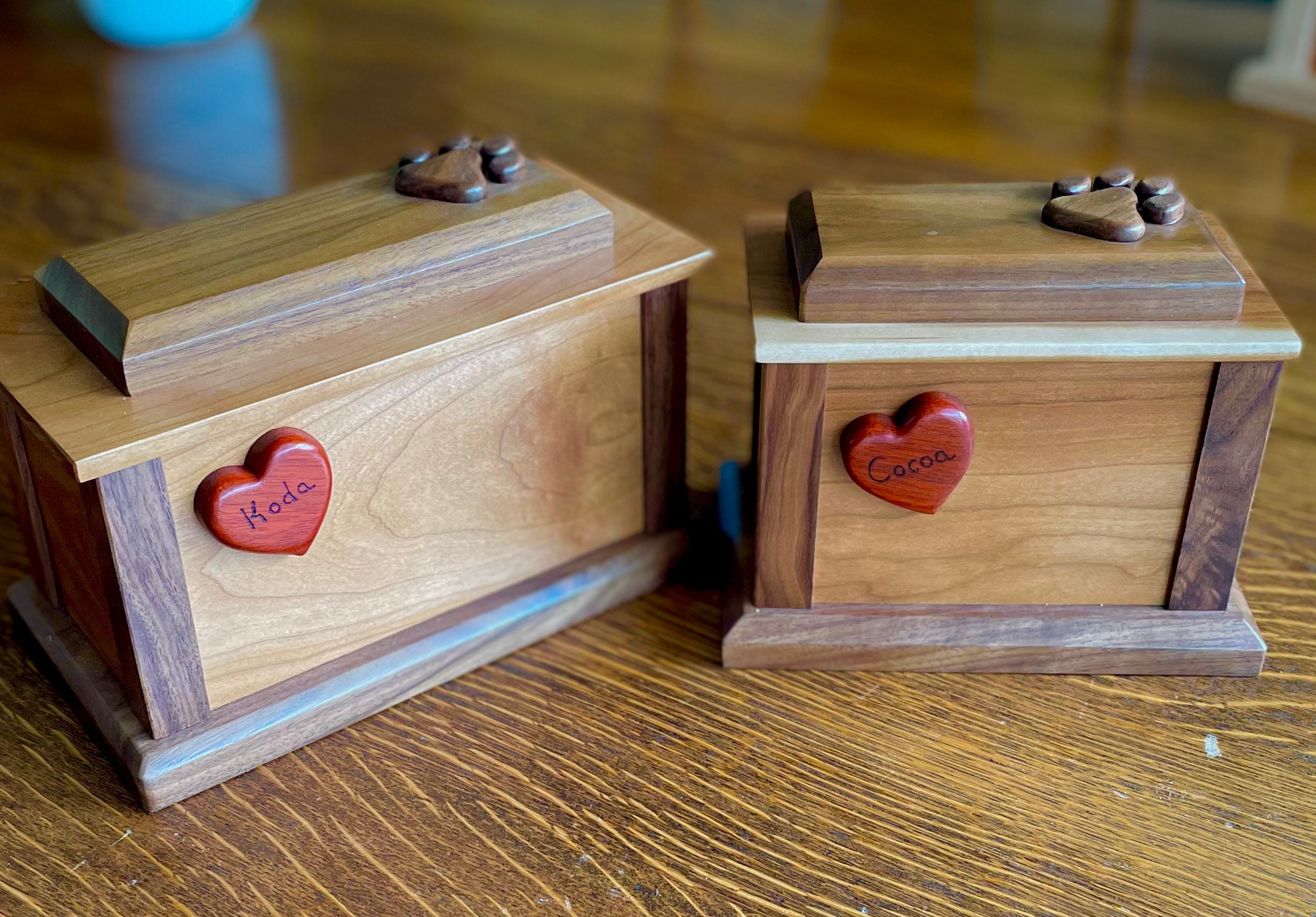 Cremación de mascotas de perro de madera de urna y guinda | Etsy