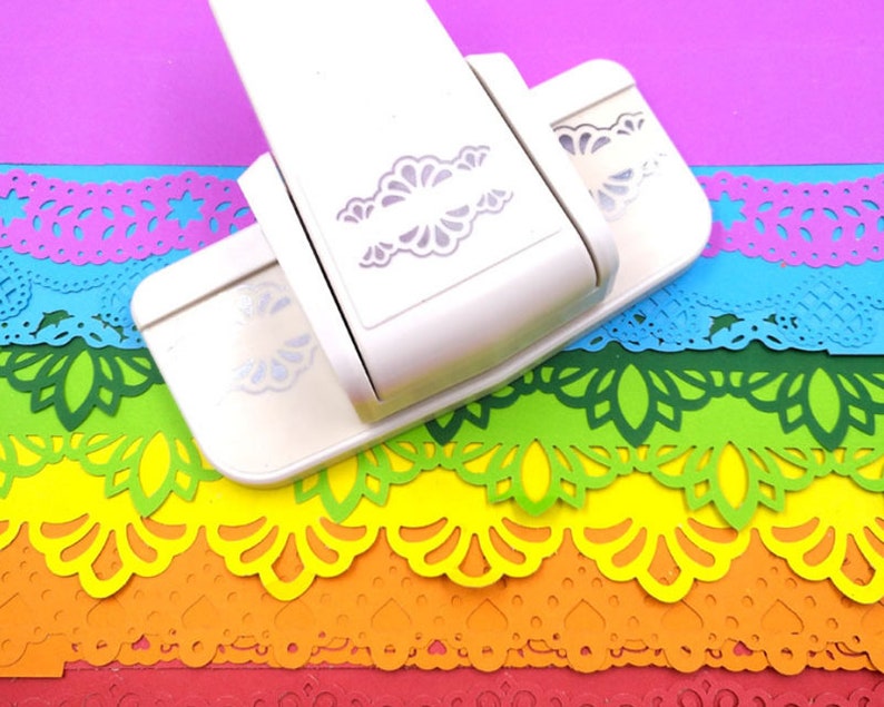 Border Trim Hole Punch Card and Scrapbook Accessory