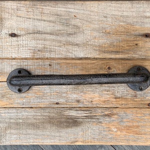 Barn Door Handle, Sliding Door Pull, Garden Gate Pull / Cast Iron Pipe Grab Bar / Heavy Duty Door Hardware