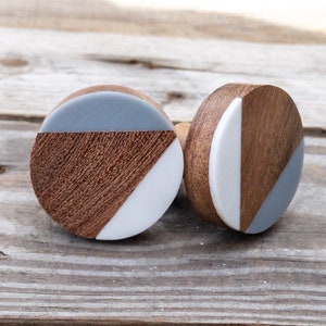 Unique Cabinet Knob, Modern Drawer Pull, Geometric Art Deco Dresser Knob, White and Grey Resin with Wood
