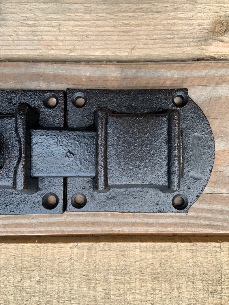 Locking Barn Door Gate Latch / Large Cast Iron Latch / Antique Etsy