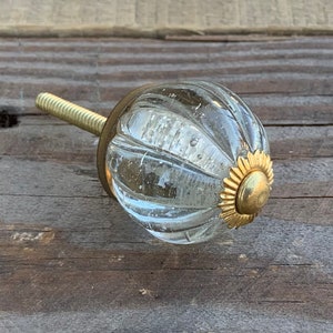 Vintage Style Drawer Knob, Glass Dresser Knob, Furniture Hardware, Glass Ball Cabinet Knob, Door Pull