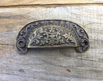 Drawer Pull, Cast Iron Cup D Dresser Handle, Cupboard Cabinet Cup Knob Door Hardware, Vintage Rustic Reproduction Pull