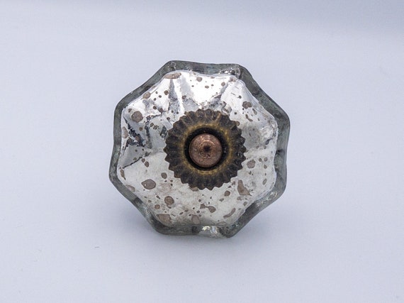 Silver Mercury Glass Knob, Cabinet Knobs and Drawer Pulls, Tarnished Silver  Mercury Glass, Vintage Antique Melon Style Dresser Knobs - Etsy