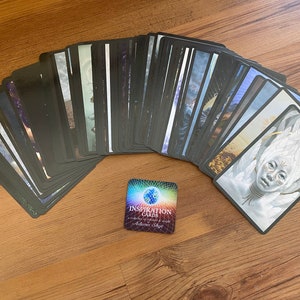 KARTY INSPIRACJI (Kompletny zestaw 66 kart, W TYM najnowsze wydanie z 2023 r.) Oracle Deck autorstwa Autumn Skye