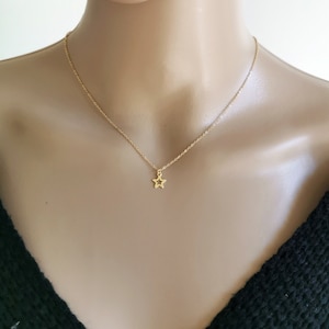 Star Necklace, Gold Star Necklace, Tiny Star Necklace, Star Choker, Celestial Necklace, Star Necklace, Celestial Choker, Dainty Necklace
