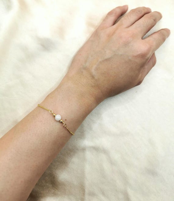 Gemstone Gold Filled Chain Bracelet, Minimalist Everyday Crystal Jewelry