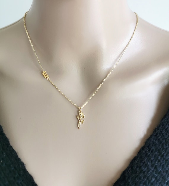 Birthflower Necklace, Birthmonth Necklace, Flower Necklace, Gold Initial Necklace, Family Necklace, Birth Flower Jewelry