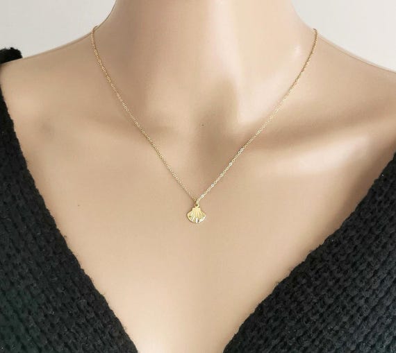 Seashell Necklace, Shell Necklace, Ocean Necklace, Beach Necklace, Charm Necklace, Dainty Gold Necklace, Summer Necklace, Gift for Her, Sea
