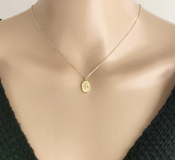 Bee Necklace, Gold Bee Necklace, Gold Bee Charm Necklace, Gold Bee Pendant Necklace, Bee Jewelry, Friendship Necklace, Good Luck Necklace