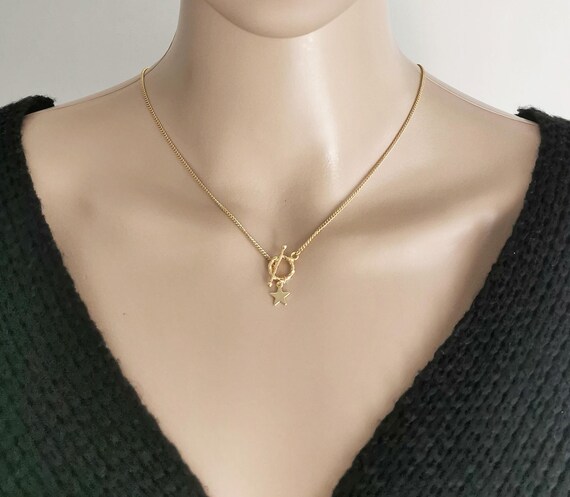 Gold Toggle Necklace, Toggle Necklace, Gold Toggle Clasp Necklace, Toggle Clasp Necklace, Gold Star Necklace, Star Necklace, Star Jewelry