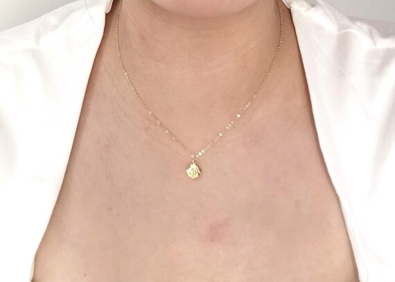 Seashell Choker, Seashell Necklace, Gold Seashell Necklace, Gold Shell Necklace, Shell Choker, Seashell Charm Necklace, Ocean Necklace, Sea