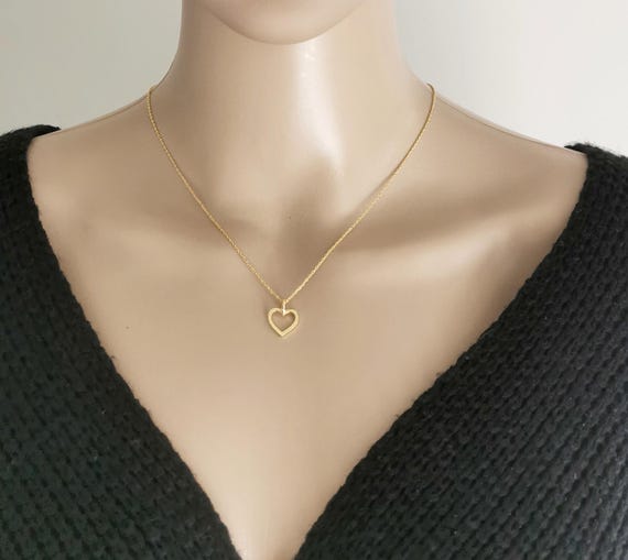 Heart Necklace, Gold Heart Necklace, Love Necklace, Gold Necklace, Pendant Necklace, Heart Jewelry, Necklace for her, Gift for her, Birthday