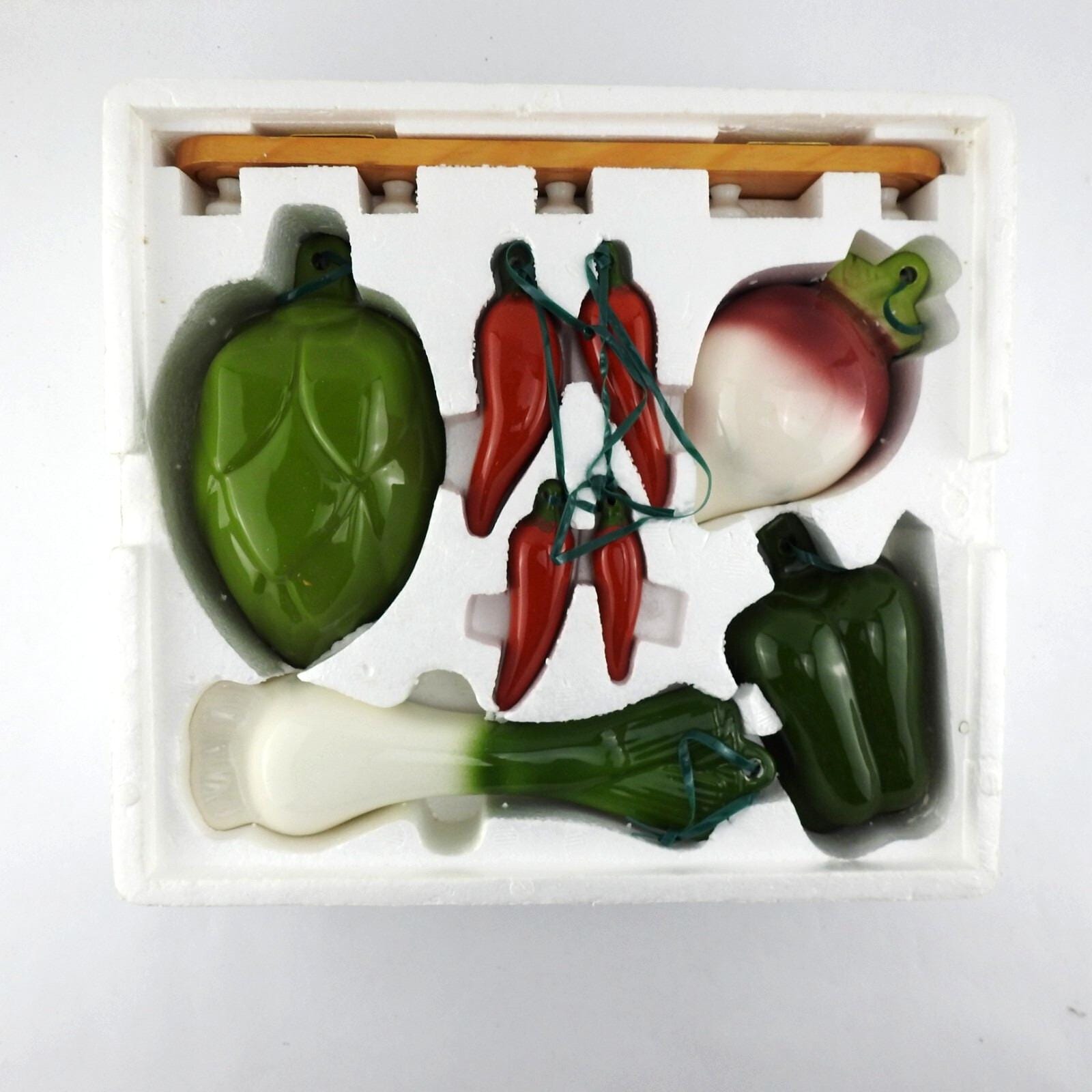 Vintage Avon Vegetable Measuring Cups Spoon Set Gallery Originals