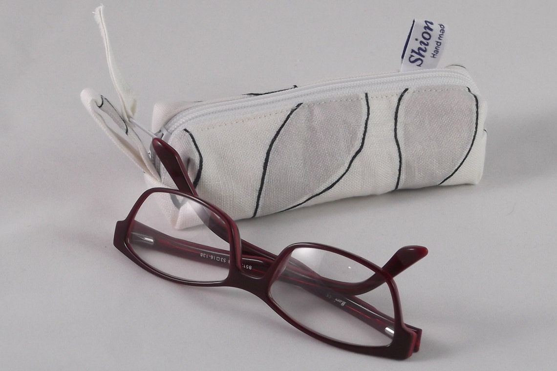 Zippered Sunglass & Eyewear Pouch/ Cosmetic Pouch/Fabric Etsy.de
