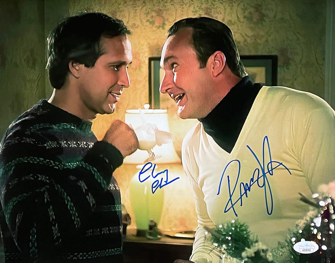Chevy Chase Randy Quaid Signed 11x14 Christmas Vacation Eggnog Photo